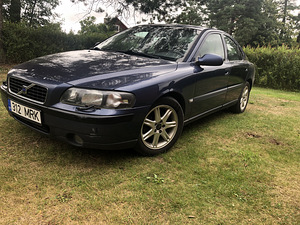 VOLVO S60 2.4 / Vahetus (1 foto / 13)