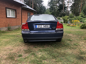 VOLVO S60 2.4 / Vahetus (6 foto / 13)