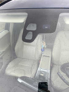 Volvo XC60 2.4 D5 120 kw (12 foto / 15)