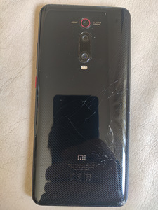 Müüa Xiaomi Mi 9T Pro 6/128 punane (2 foto / 3)