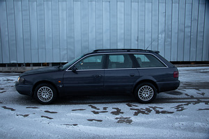 Audi A6 C4 Avant 2.8 128kw Quattro (3 foto / 9)