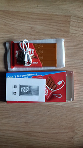 Powerbank kitkat (1 foto / 2)