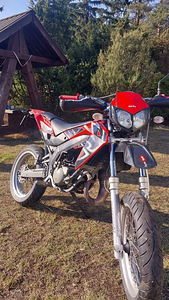 Aprilia sx 50 (1 foto / 4)