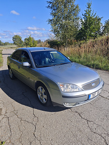 Ford Mondeo (1 фото из 8)