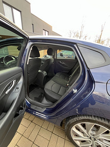 Hyundai i30 Fastback (9 foto / 9)