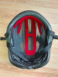 Bontrager starvos WaveCel Cycling Helmet (2 foto / 4)