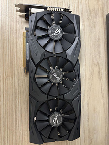 Видеокарта GeForce GTX 1080 (1 фото из 2)