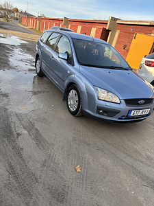 Ford Focus 2007. 1.6 бензин. 74 кВт (3 фото из 13)