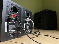 Kali Audio WS-12 + M-Audio BX5 D3 x2 / Juhtmed