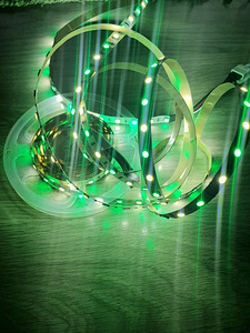RGB led riba 5m+pult+adapter! UUS! (1 foto / 4)