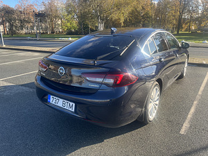 Opel Insignia 1.5 бензин 121 кВт (4 фото из 9)