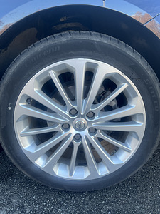 Opel Insignia 1.5 бензин 121 кВт (9 фото из 9)