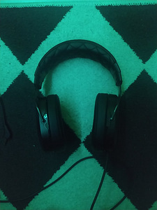 Corsair HS70 kõrvaklapid (2 foto / 3)