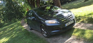 2006 honda FR-V (4 foto / 6)