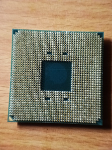 Ryzen 5 3600 (2 фото из 2)
