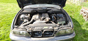 BMW 525 (8 foto / 8)