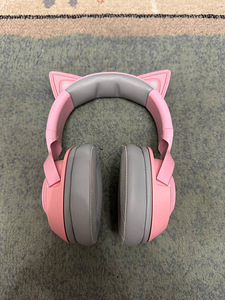 Razer Kraken BT Kitty Quartz беспроводные наушники (3 фото из 8)