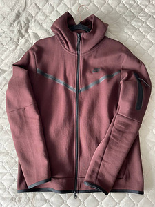 Nike Tech fliisist ülikond (5 foto / 5)