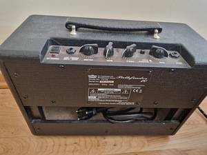 Vox - Pathfinder 10-10W kombineeritud võimendi elektrikitarr (5 foto / 5)