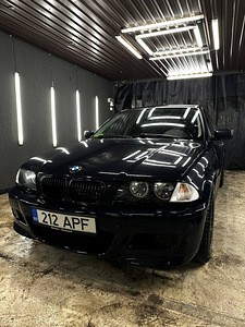 BMW 318 1.9 87kV (5 foto / 8)
