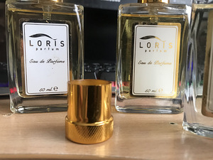 Loris Naiste parfüüm (7 foto / 8)