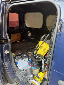 Ford Transit Connect 2009 (4 foto / 6)