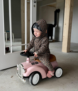 Retrostiilis tõukeauto ,roosa,pehmed rattad.SOODUSMÜÜK! (2 foto / 3)