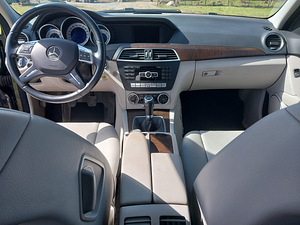 Mercedes-Benz C 180 2.1 88kW (9 foto / 14)