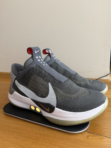 Nike Adapt Bb Bluetooth sneakers