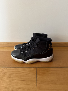 Jordan 11 Retro Jubilee (2 foto / 4)