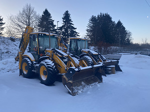 Laadur - ekskavaator, traktor rent (1 foto / 1)