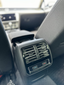 Volkswagen Passat 1.8 (11 foto / 15)