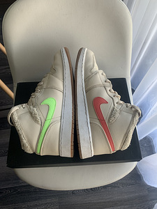 Nike Air Jordan 1 mid utl(GS) (4 foto / 5)