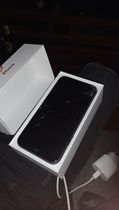 iPHONE 11 64GB BH-83% Black (2 foto / 2)