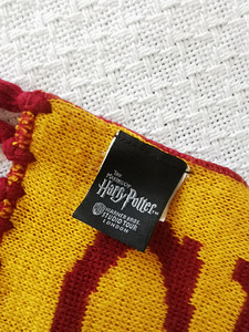 Gryffendor's Scarf, sall (2 foto / 3)