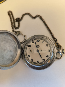 Vintage taskukellad «Молния» (2 foto / 5)