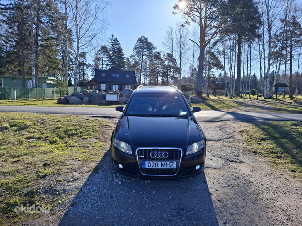 AUDI A4 AVANT