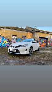 Toyota Auris Hybrid+LPG RENT (1 foto / 2)