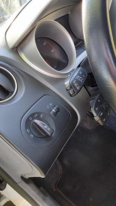 Seat Ibiza (7 foto / 10)