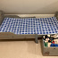 Детская кроватка и ящик для игрушек на колесиках (фото #3)