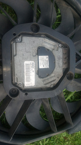 M: Volvo V70 jahutus ventilaator (3 foto / 3)