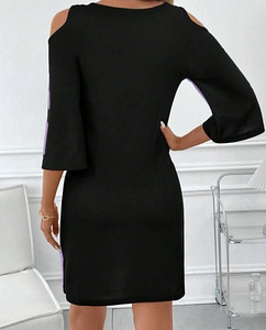 Платье с эффектным узором (2 фото из 2)