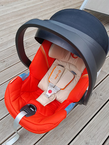 Cybex Aton 5 люлька koos Aton Base 2 (3 фото из 4)