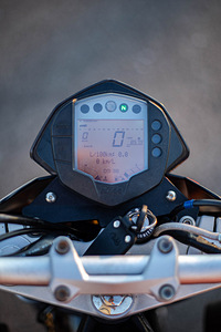 KTM DUKE 125 (3 фото из 10)
