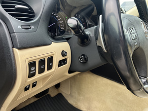 Lexus IS250 2.5 V6 153kw (11 foto / 11)