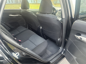 Toyota Auris 2009a. 1,6I. 91kw (10 foto / 13)