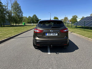Nissan Qashqai 1.2 85kw 2014a. (5 foto / 12)
