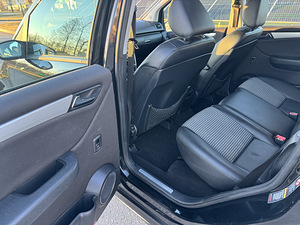 Mercedes-Benz A -klass 2005a. (10 foto / 15)