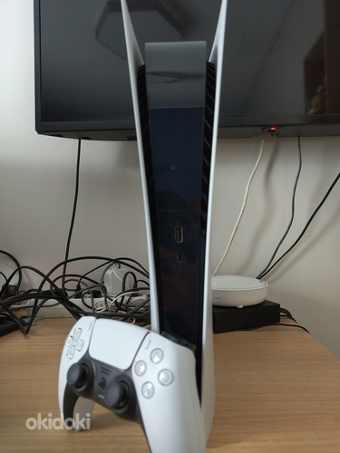 Sony PlayStation 5 (digital) (foto #1)