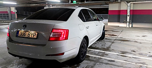 Skoda Octavia (3 foto / 3)